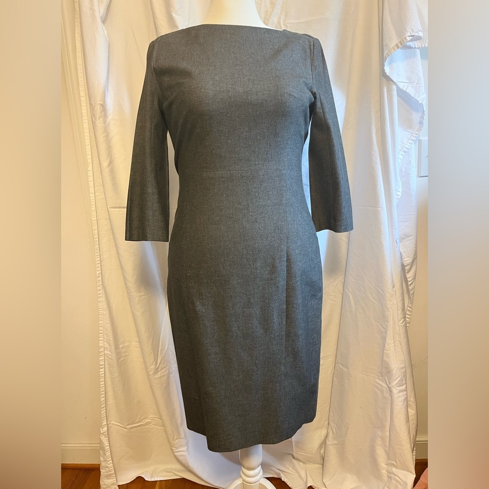 Elegant Gray Women's Dress from Banana Republic
